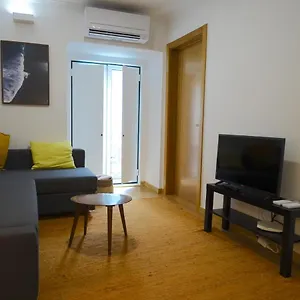  Apartment Center